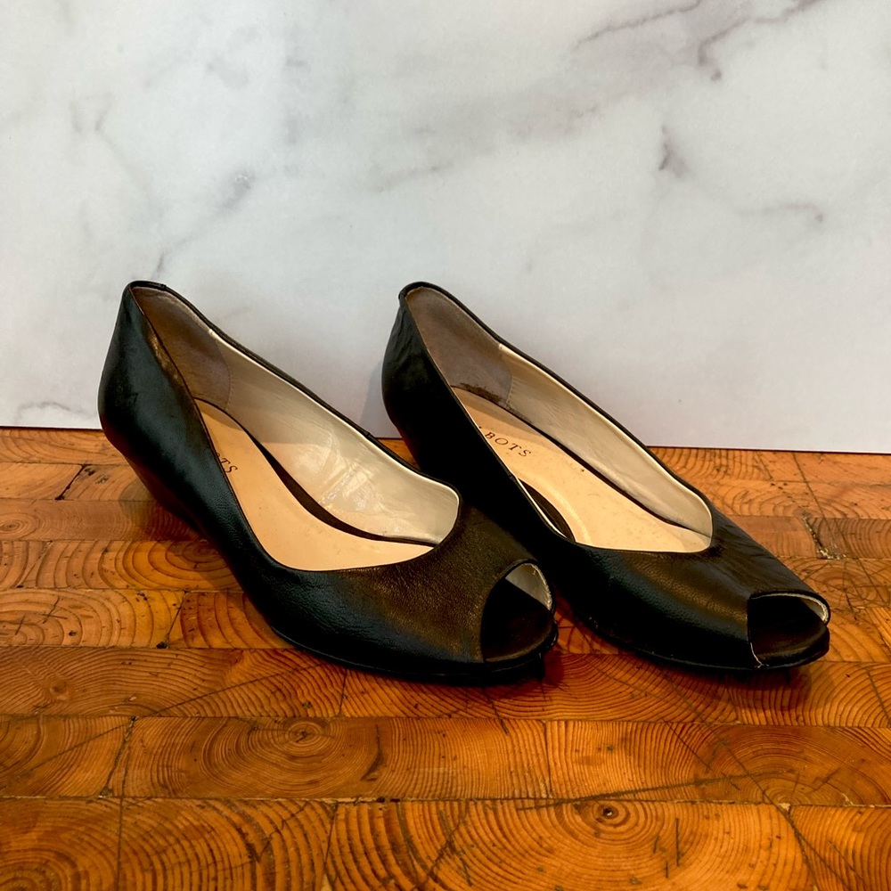 Talbots Black Leather Mini Wedge 8.5